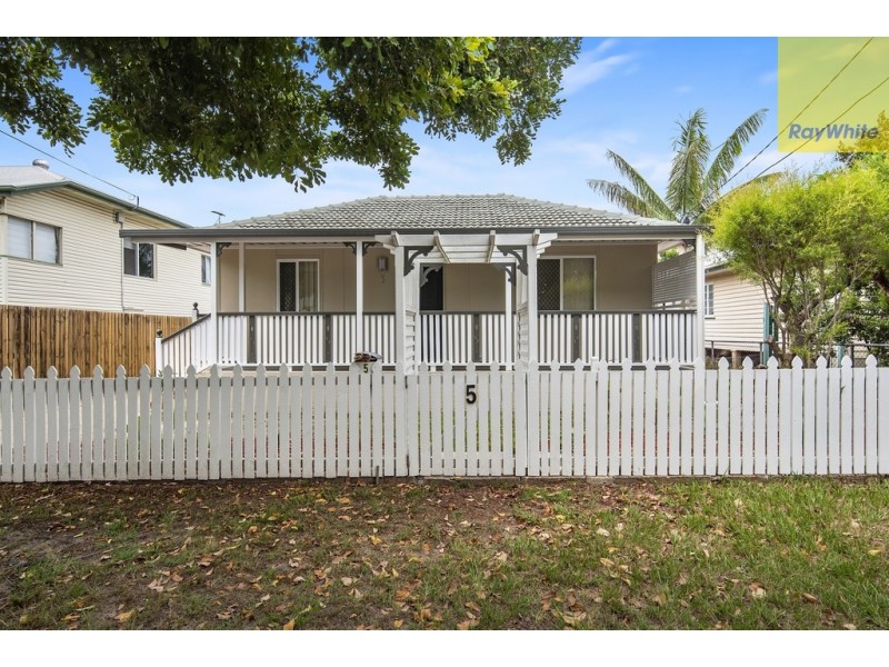 5 Murray Street, Clontarf QLD 4019