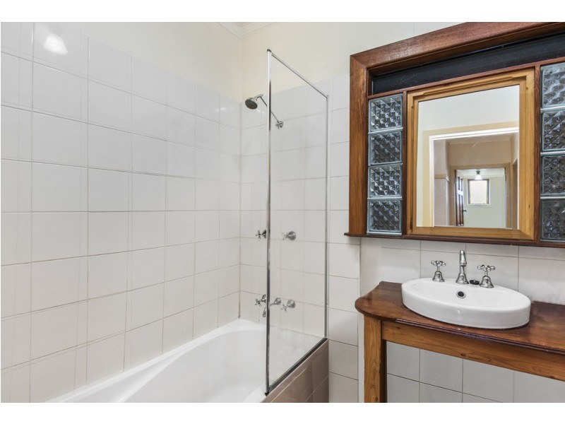 31 Maryborough Terrace, Scarborough QLD 4020