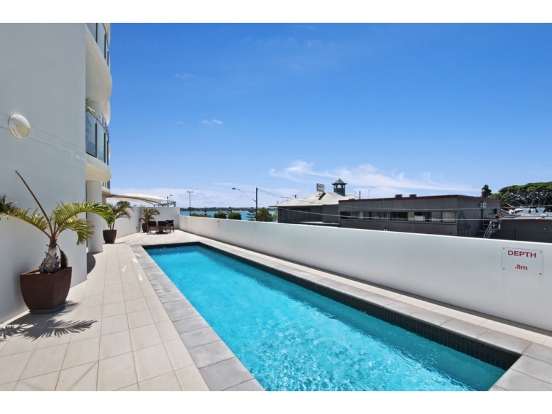 302/14 Oxley Avenue, Woody Point QLD 4019