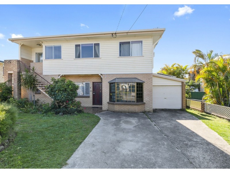 17 Barron Road, Margate QLD 4019