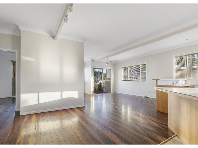 17 Barron Road, Margate QLD 4019
