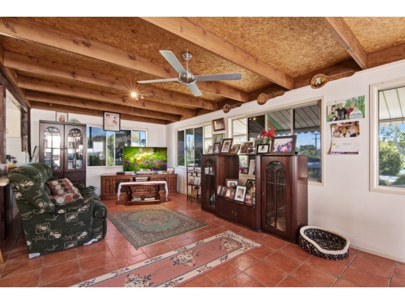 103 Kate Street, Woody Point QLD 4019