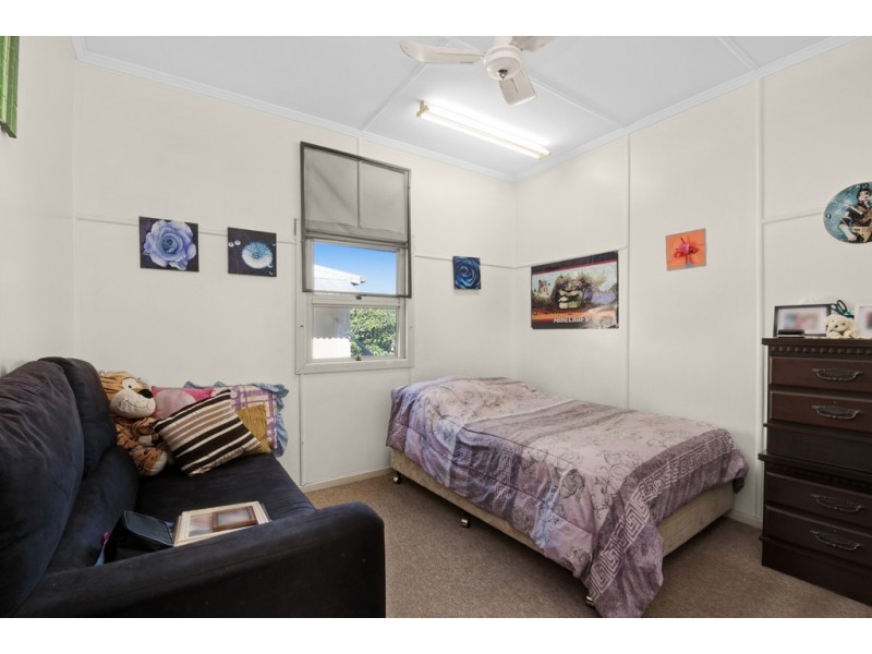 103 Kate Street, Woody Point QLD 4019