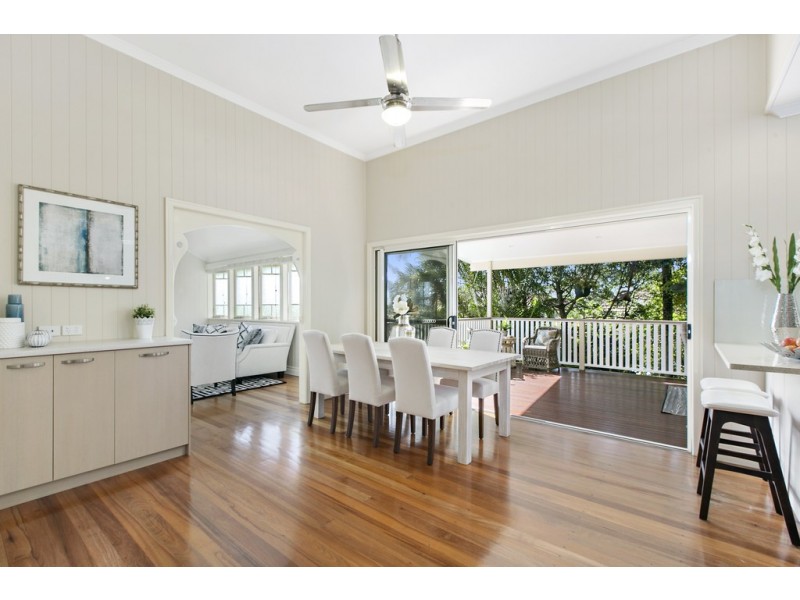 38 Adam Street, Wynnum QLD 4178