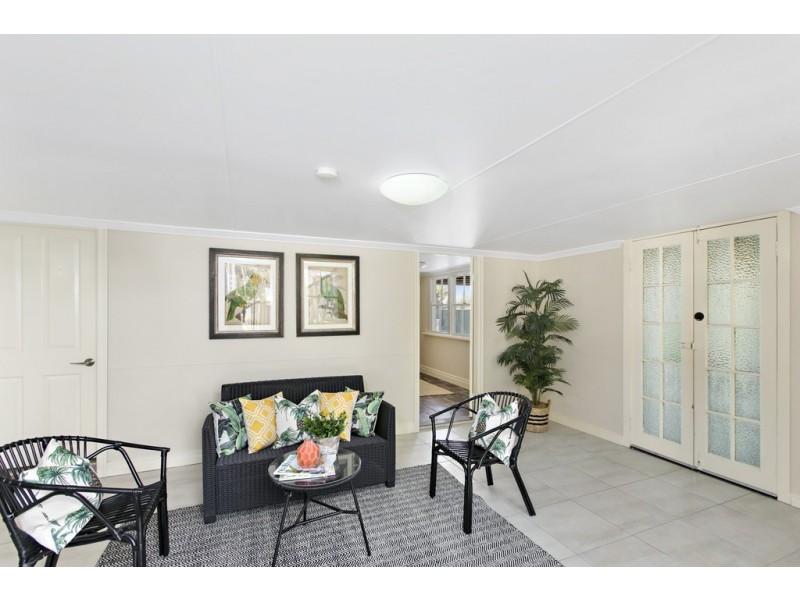 38 Adam Street, Wynnum QLD 4178