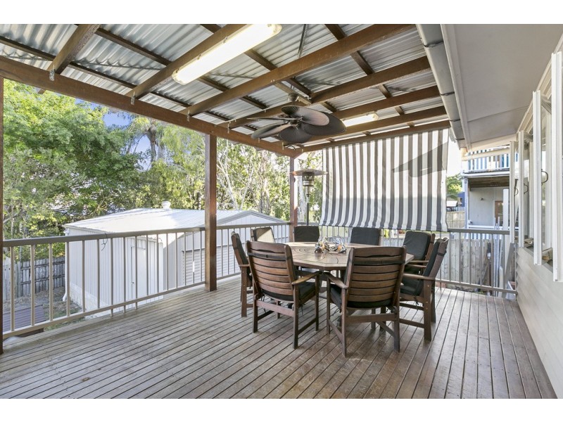 28 Wassell Street, Wynnum QLD 4178