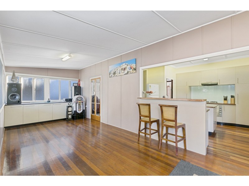 28 Wassell Street, Wynnum QLD 4178