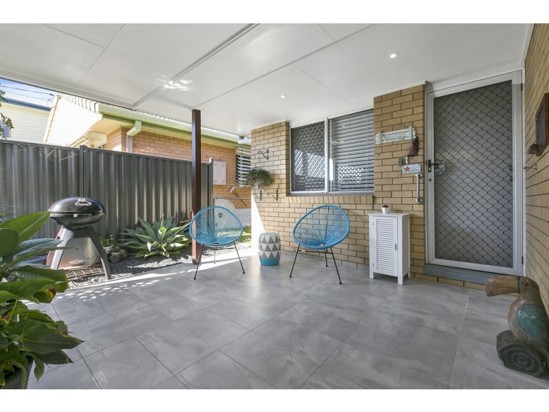 98 Clara Street, Wynnum QLD 4178