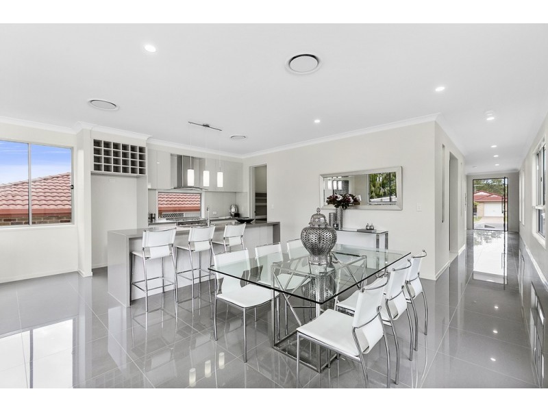 129 HENRY STREET, Wynnum QLD 4178