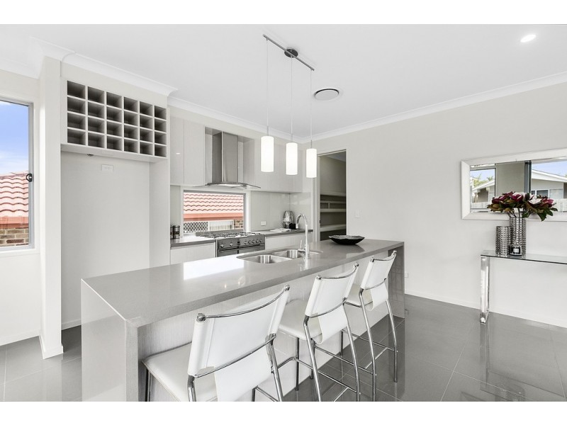 129 HENRY STREET, Wynnum QLD 4178