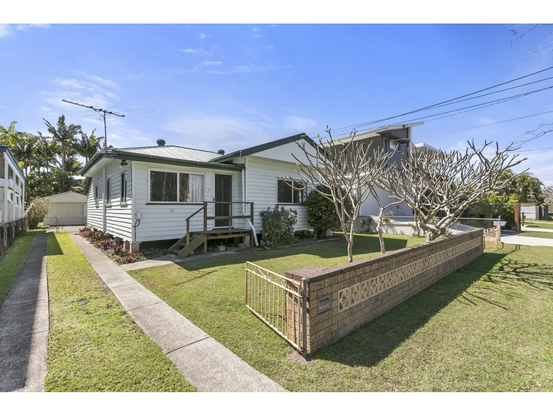 17 Booran Street, Lota QLD 4179
