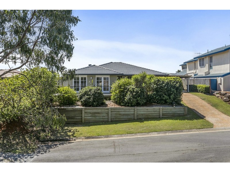 15 CARINGBAH STREET, Wakerley QLD 4154