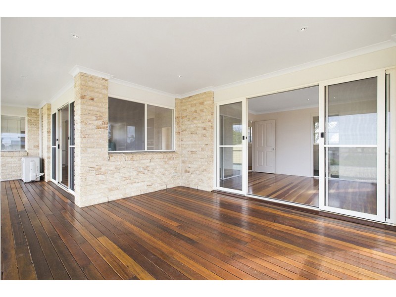 41-43 Wellesley Street, Wellington Point QLD 4160
