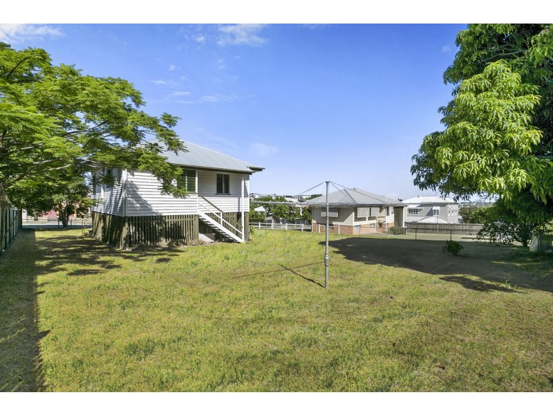 96 MCFADDEN STREET, Wynnum QLD 4178