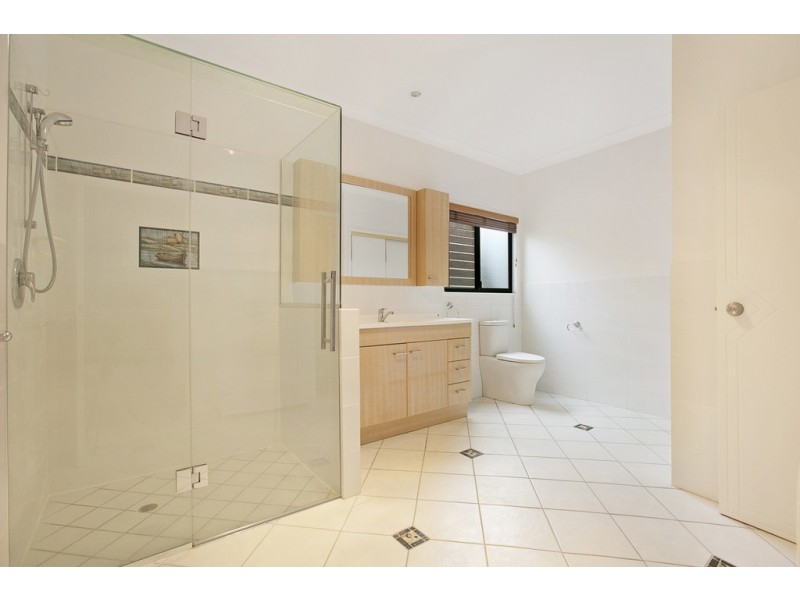 421 Esplanade, Manly QLD 4179