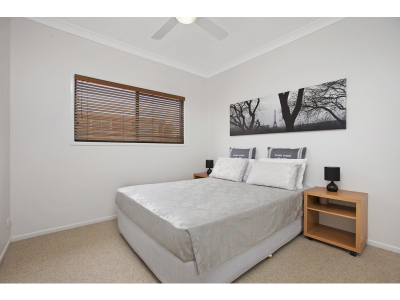 421 Esplanade, Manly QLD 4179