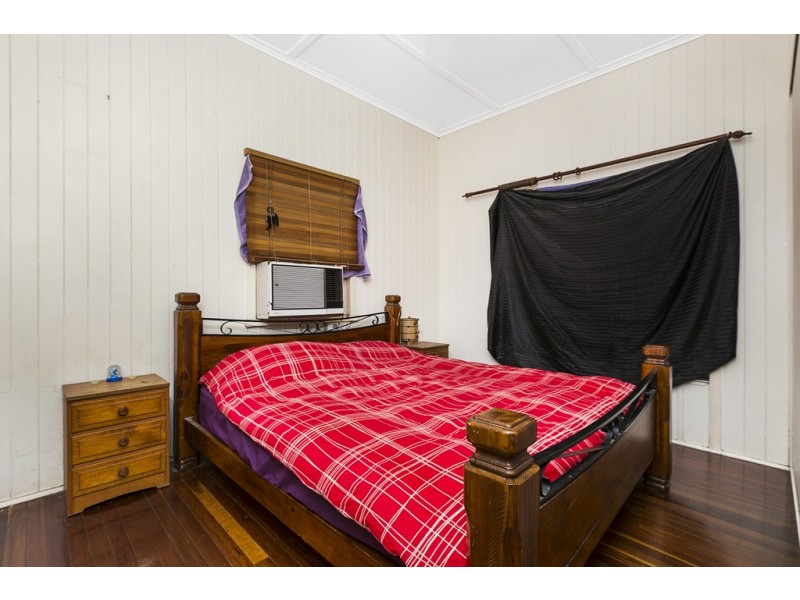 16 Tangorin Street, Wynnum QLD 4178