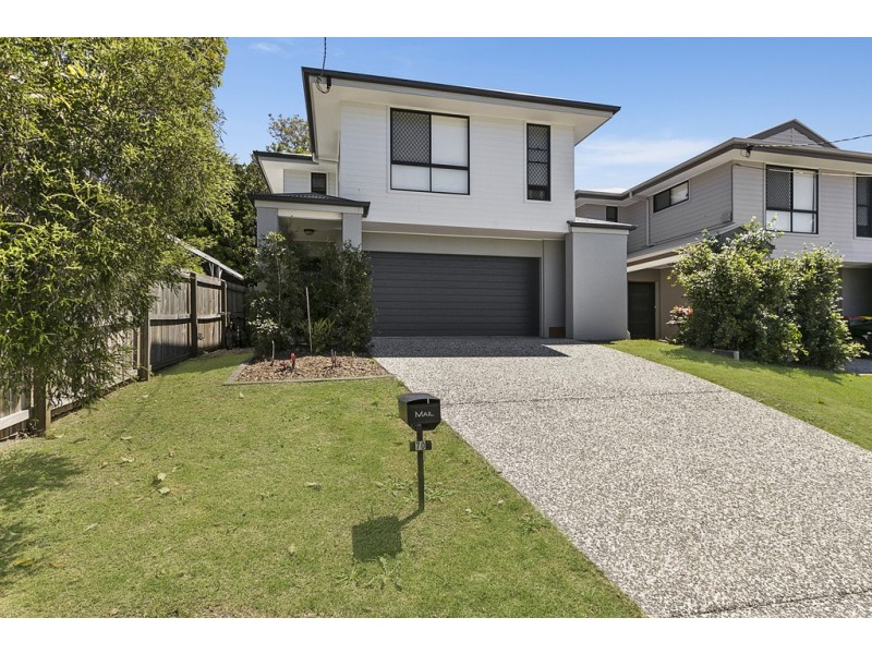 70 Kitchener Street, Wynnum QLD 4178