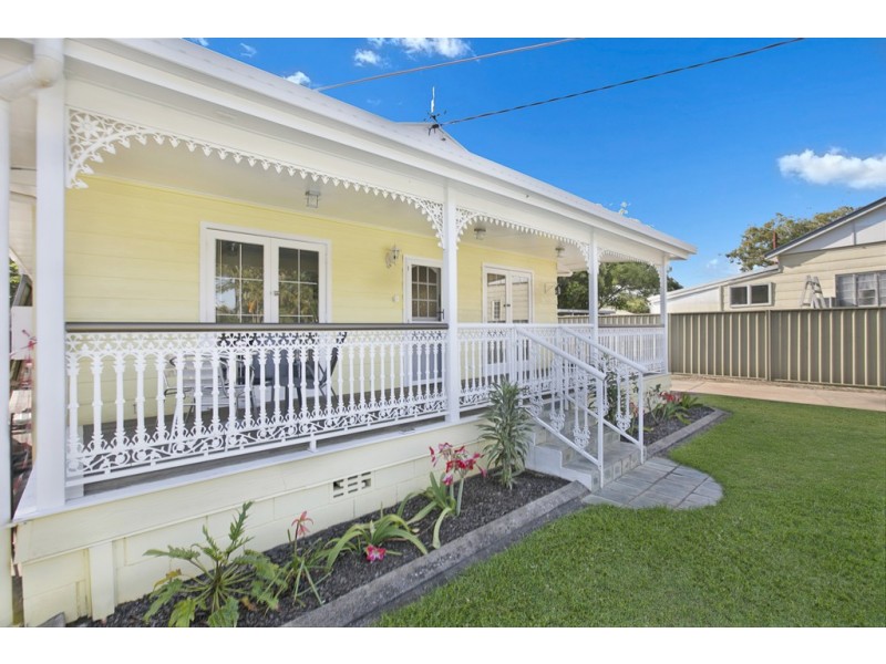 25 Bellevue Parade, Lota QLD 4179