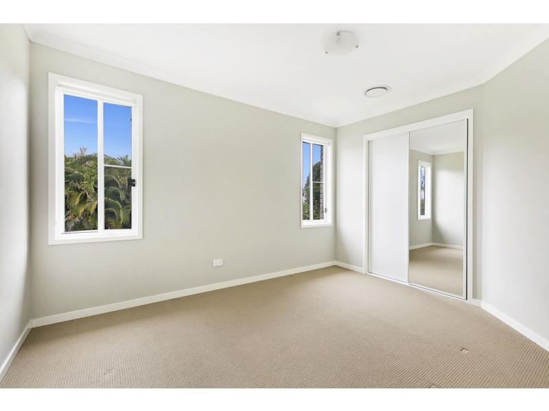 14 Wassell Street, Wynnum QLD 4178