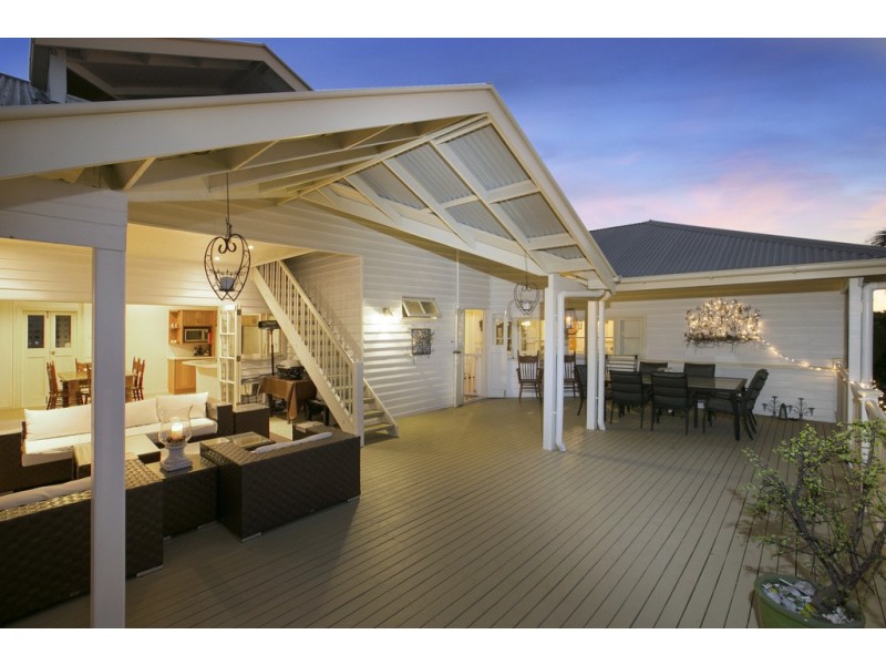 88 Walnut Street, Wynnum QLD 4178