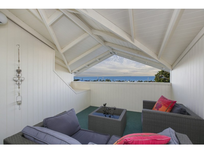 88 Walnut Street, Wynnum QLD 4178