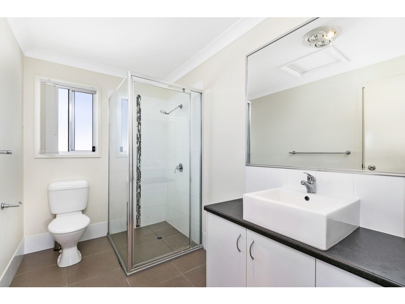 45 HUTTON AVENUE, Wynnum QLD 4178