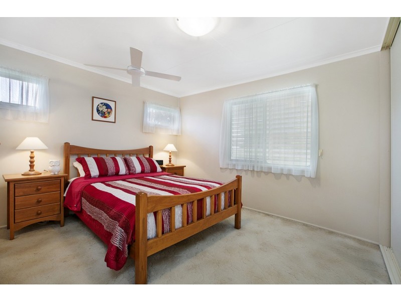 2 Cavanaugh Street, Wynnum West QLD 4178