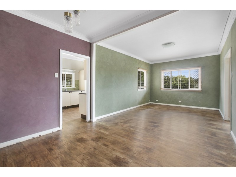 76 Cameron Parade, Wynnum QLD 4178