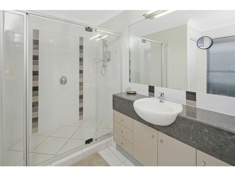 16 Waterville Drive, Thornlands QLD 4164