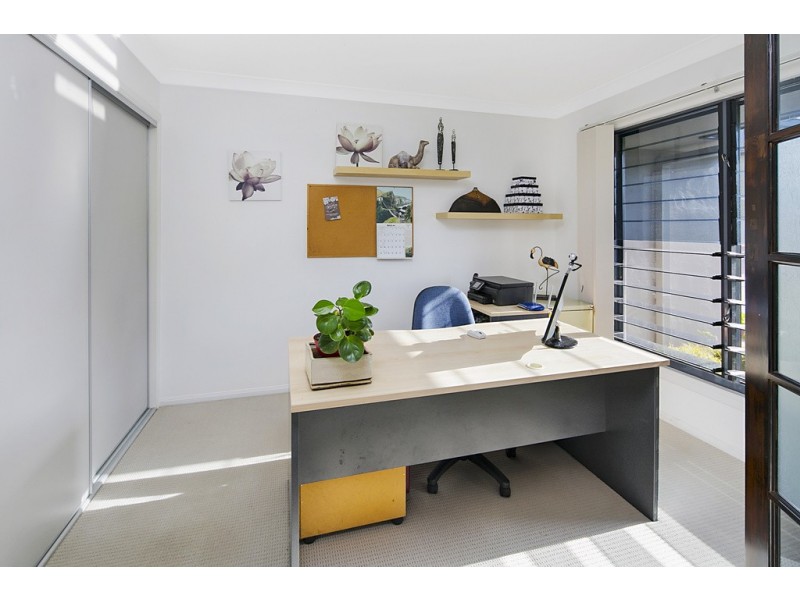 16 Waterville Drive, Thornlands QLD 4164