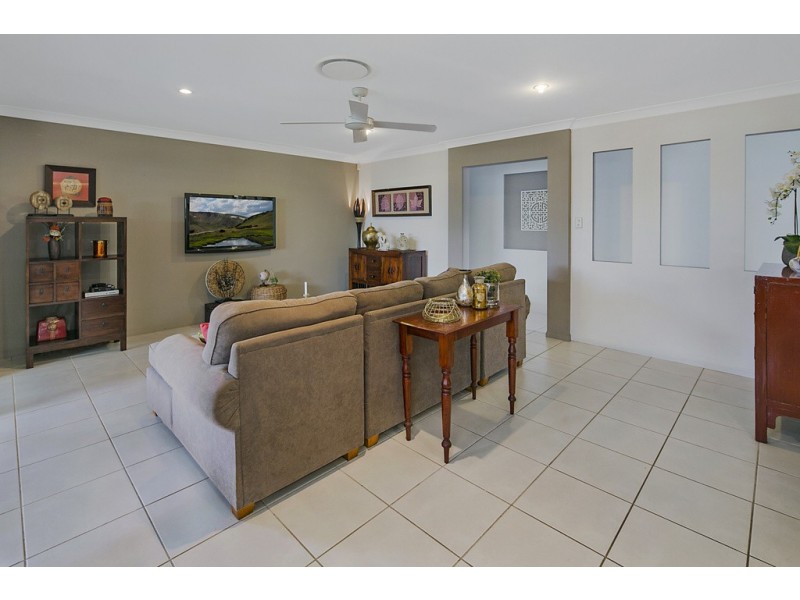 16 Waterville Drive, Thornlands QLD 4164