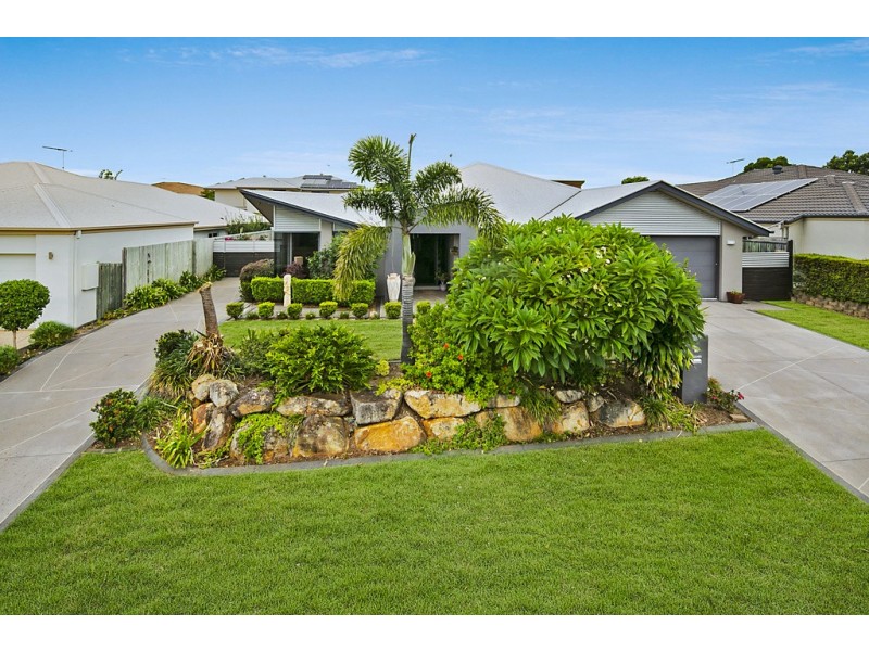 16 Waterville Drive, Thornlands QLD 4164