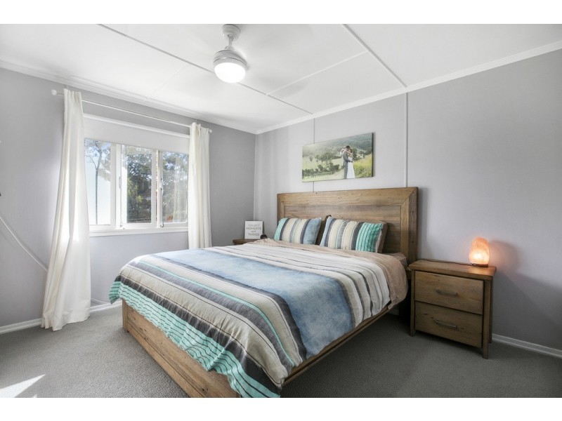 10 EMPIRE AVENUE, Manly West QLD 4179