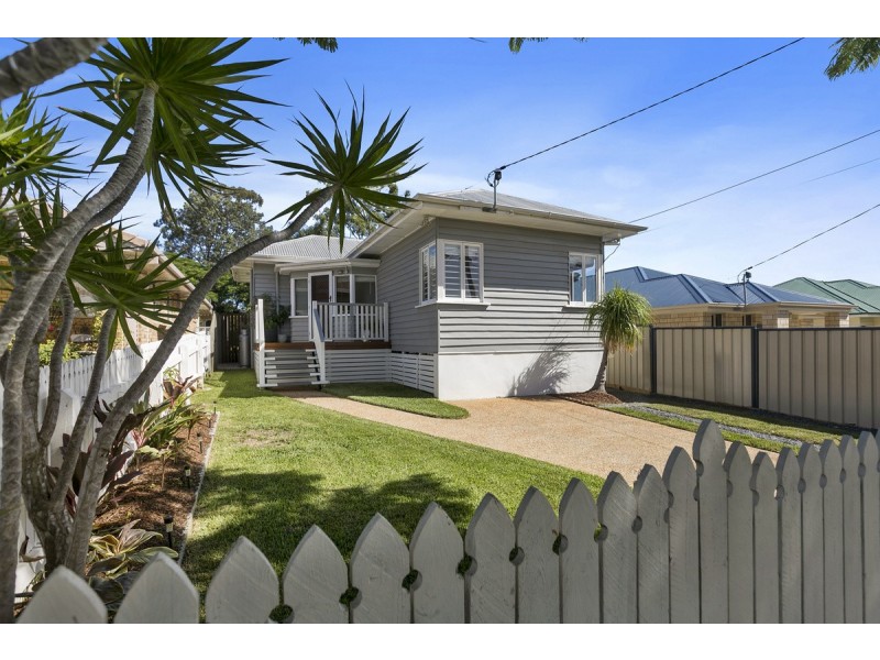 38 McCurley Street, Wynnum West QLD 4178