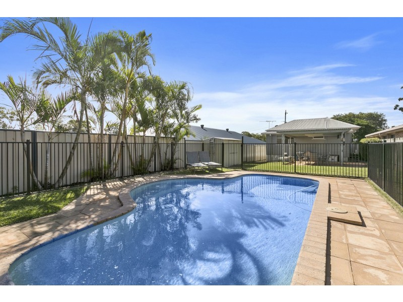38 McCurley Street, Wynnum West QLD 4178
