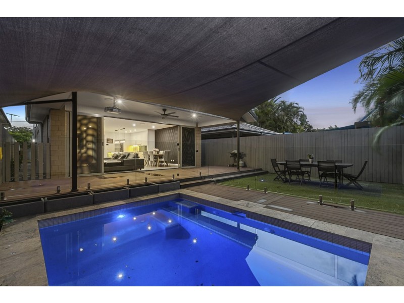 89 MORETON AVENUE, Wynnum QLD 4178