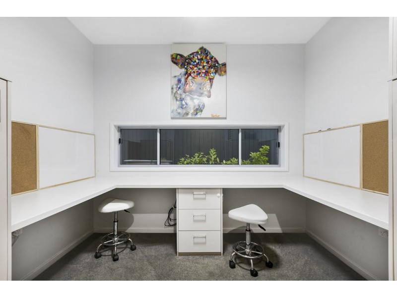 89 MORETON AVENUE, Wynnum QLD 4178