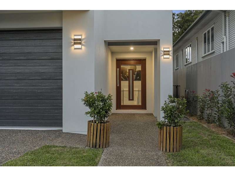 89 MORETON AVENUE, Wynnum QLD 4178