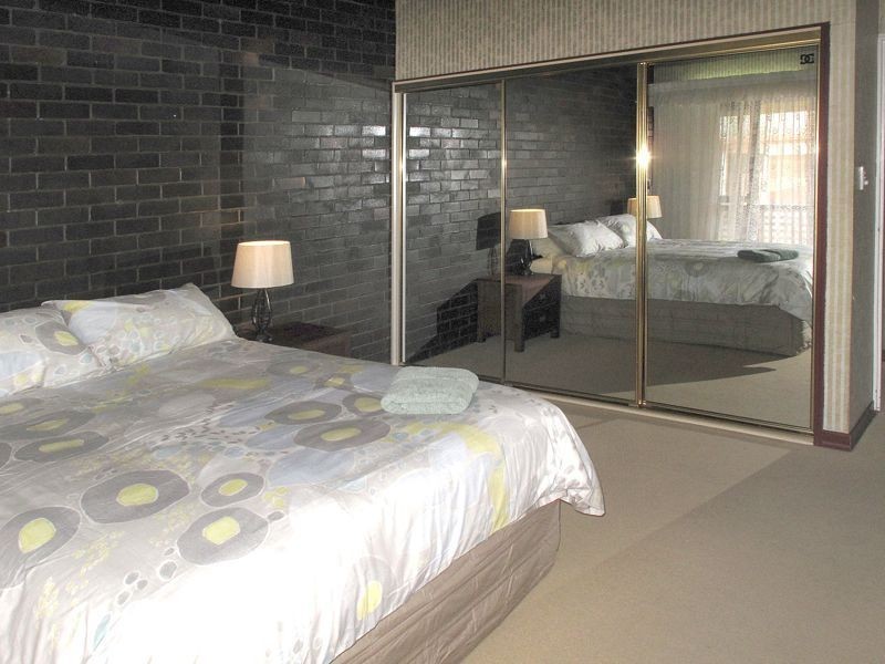 98 Oceana Terrace, Manly QLD 4179