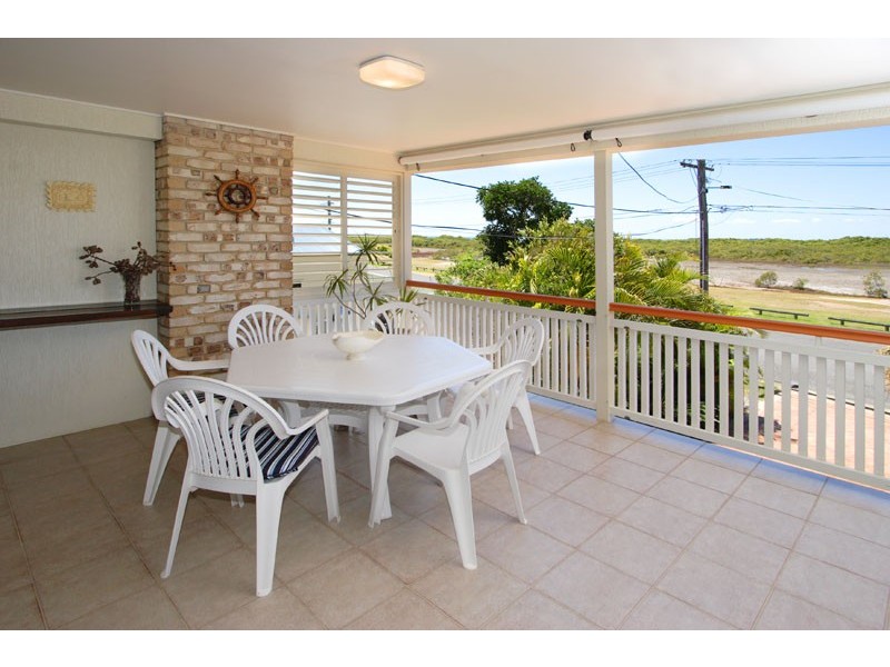 797 THE ESPLANADE, Lota QLD 4179