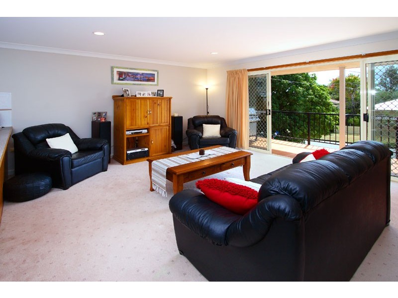 42 Carnation Road, Manly West QLD 4179