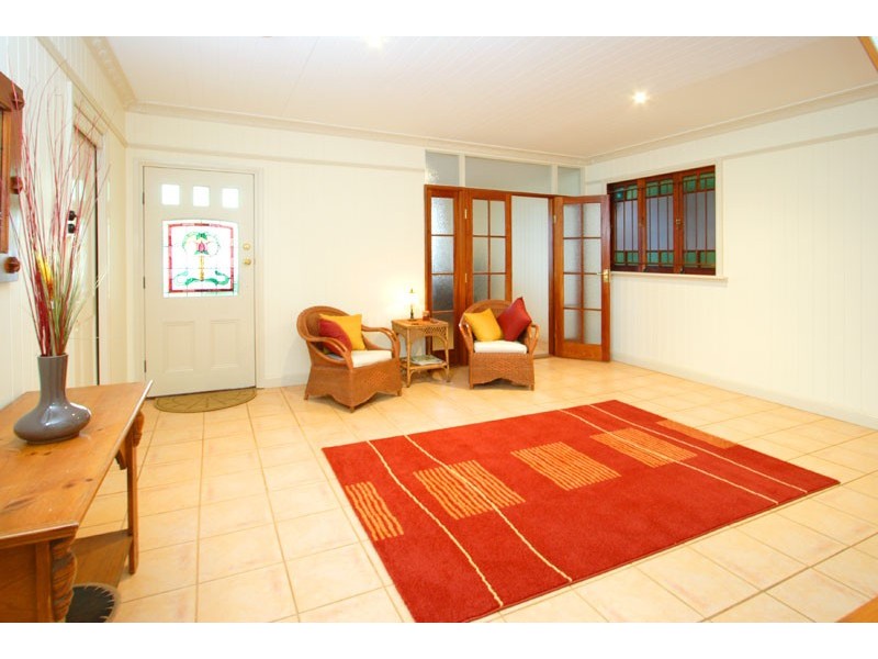 371 Esplanade, Manly QLD 4179