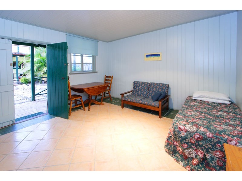 371 Esplanade, Manly QLD 4179