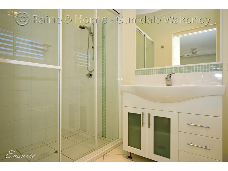 56 Killarney Avenue, Manly West QLD 4179