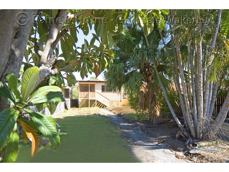 56 Killarney Avenue, Manly West QLD 4179