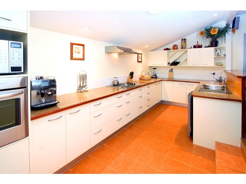 7 Killarney Avenue, Manly West QLD 4179
