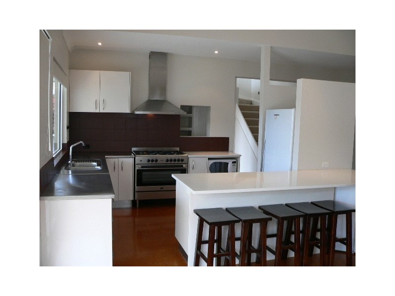 27 Bethania Street, Lota QLD 4179