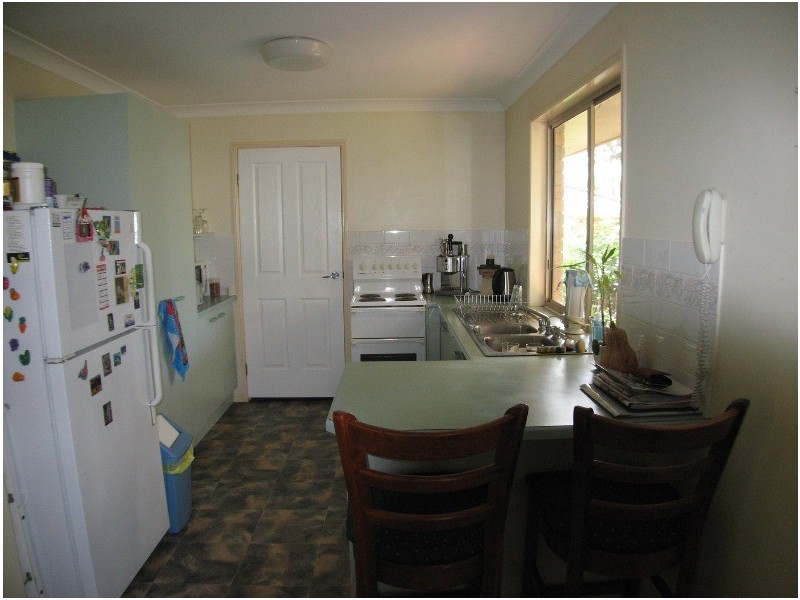 6 Clipper Street, Manly West QLD 4179