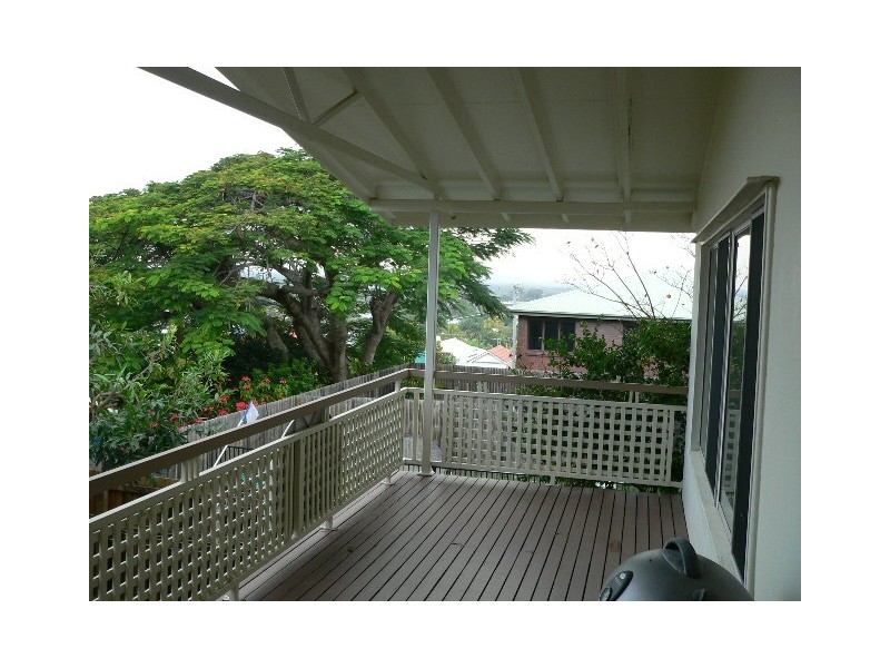 14  Macdonald Street, Manly QLD 4179